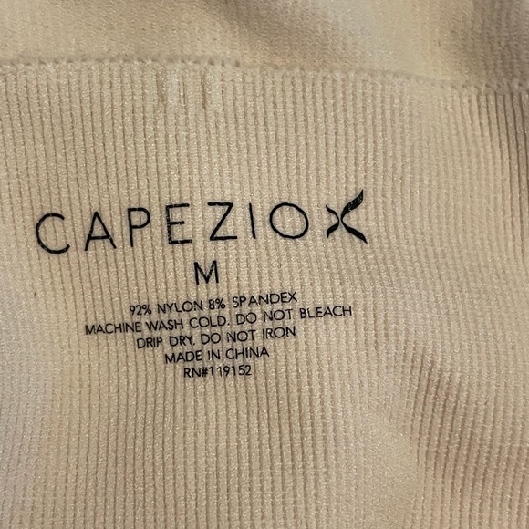 Light pink tank/bra - Picture 2 of 3